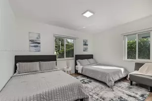 260 NE 46th St, Miami, FL 33137 - Photo 13