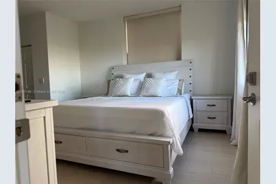 888 S Douglas Rd #917, Coral Gables, FL 33134 - Photo 17