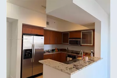 888 S Douglas Rd #917, Coral Gables, FL 33134 - Photo 9