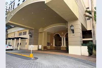 888 S Douglas Rd #917, Coral Gables, FL 33134 - Photo 3