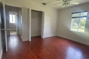 1015 NE 112th St, Biscayne Park, FL 33161 - Photo 9