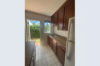 1015 NE 112th St #N, Biscayne Park, FL 33161 - Photo 5