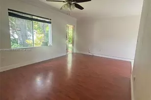 1015 NE 112th St, Biscayne Park, FL 33161 - Photo 7