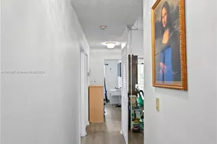 17320 NW 66th Pl, Hialeah, FL 33015 - Photo 21