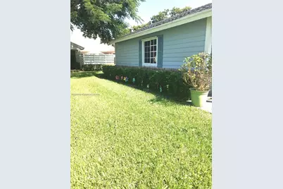 [Address not provided], Miami, FL 33186 - Photo 3