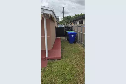 1648 NW 28th Ave, Miami, FL 33125 - Photo 15