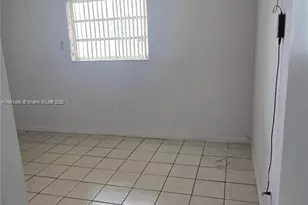 1648 NW 28th Ave, Miami, FL 33125 - Photo 5