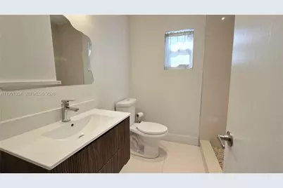 1901 NW S River Dr #61F, Miami, FL 33125 - Photo 5