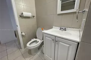 1817 S Ocean Dr, Hallandale Beach, FL 33009 - Photo 9