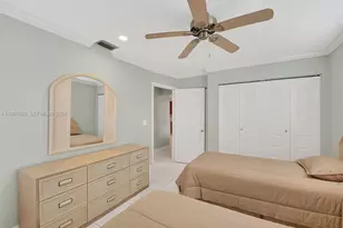 3810 Rowena Cir, West Palm Beach, FL 33417 - Photo 27