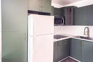 7928 Harding Ave, Miami Beach, FL 33141 - Photo 5