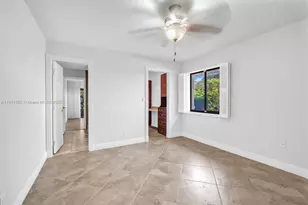 201 Dunwoody Ln, Hollywood, FL 33021 - Photo 23