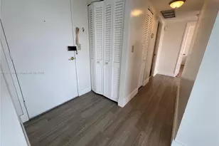 1301 NE Miami Gardens Dr, Miami, FL 33179 - Photo 11