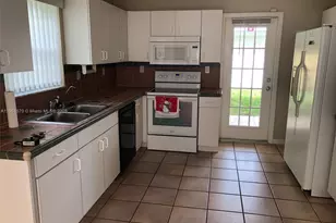 11274 SW 64th Ln, Miami, FL 33173 - Photo 5