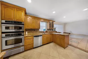 10501 SW 126th Ave, Miami, FL 33186 - Photo 9