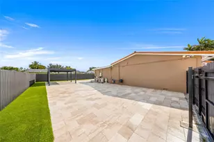 10501 SW 126th Ave, Miami, FL 33186 - Photo 35