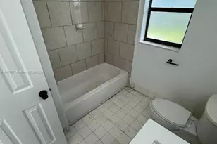 3000 NW 110th Ave, Sunrise, FL 33322 - Photo 7