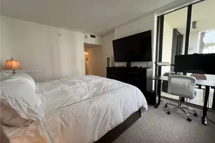 520 Brickell Key Dr, Miami, FL 33131 - Photo 9