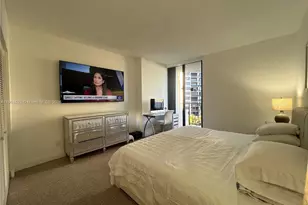 520 Brickell Key Dr, Miami, FL 33131 - Photo 5