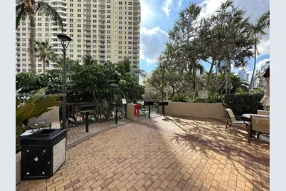 520 Brickell Key Dr #A900, Miami, FL 33131 - Photo 57