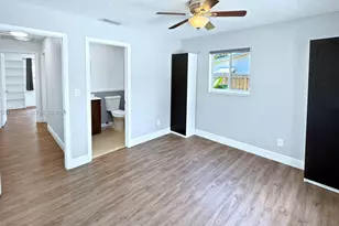 9424 SW 52nd St, Cooper City, FL 33328 - Photo 17