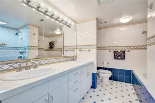 3610 Yacht Club Dr, Aventura, FL 33180 - Photo 35