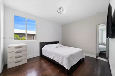 7540 NW 97th Pl, Doral, FL 33178 - Photo 35