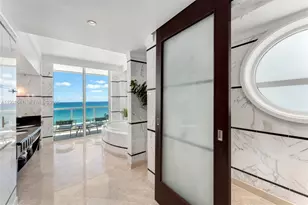4391 Collins Ave, Miami Beach, FL 33140 - Photo 27