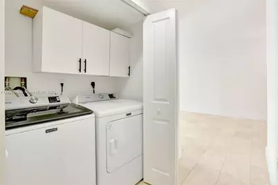 1250 S Miami Ave #2206, Miami, FL 33130 - Photo 11