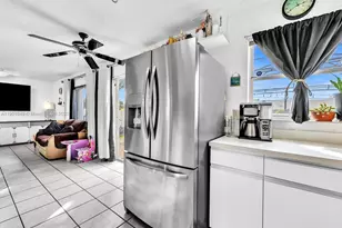 875 NW 99th Ave, Plantation, FL 33324 - Photo 23