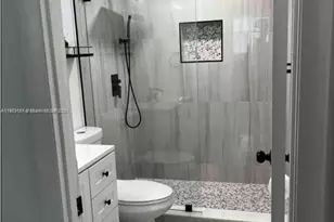 700 NW 214th St, Miami Gardens, FL 33169 - Photo 5