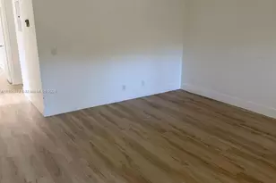 100 SW 132nd Way, Pembroke Pines, FL 33027 - Photo 3