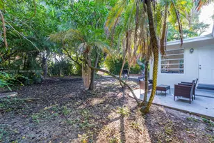 230 NE 2nd Pl, Dania Beach, FL 33004 - Photo 29