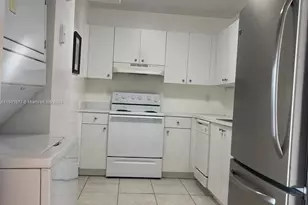 8251 NW 8th St, Miami, FL 33126 - Photo 23