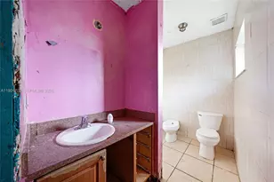 2951 NW 57th St, Miami, FL 33142 - Photo 15