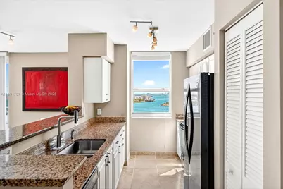 90 Alton Rd #2002, Miami Beach, FL 33139 - Photo 5