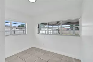 5750 NW 111th St, Hialeah, FL 33012 - Photo 15