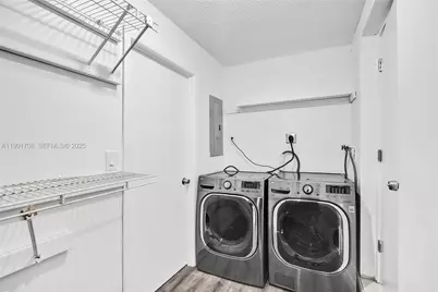 5750 NW 111th St, Hialeah, FL 33012 - Photo 25