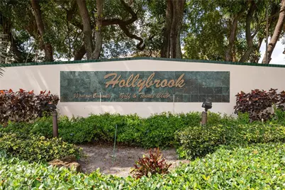 8900 Washington Blvd #404, Pembroke Pines, FL 33025 - Photo 1