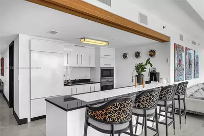 465 Brickell Ave #1001, Miami, FL 33131 - Photo 11