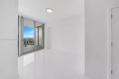 851 NE 1st Ave #2106, Miami, FL 33132 - Photo 13