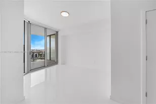 851 NE 1st Ave, Miami, FL 33132 - Photo 13