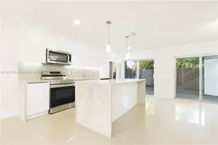 6080 W 26th Ct, Hialeah, FL 33016 - Photo 1