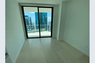 1300 S Miami Ave #2405, Miami, FL 33131 - Photo 5