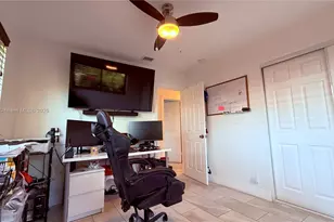 800 NW 29th St, Wilton Manors, FL 33311 - Photo 13