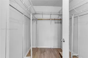 8004 SW 149th Ave, Miami, FL 33193 - Photo 11