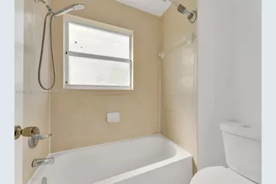 1530 SE 31st Ct, Homestead, FL 33035 - Photo 21