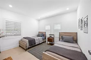 11 NW 45th St, Miami, FL 33127 - Photo 17