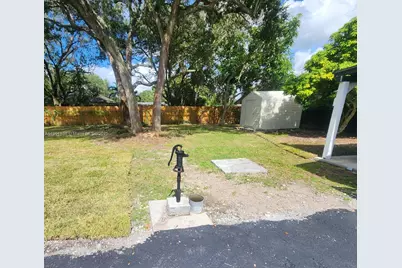 19621 SW 308th St, Homestead, FL 33030 - Photo 9