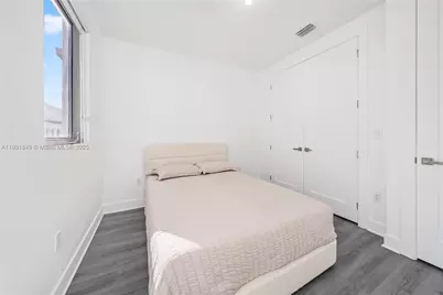 9153 NW 33rd St, Doral, FL 33172 - Photo 17